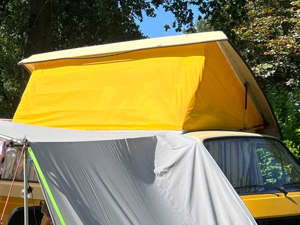 Hefdak zijkant camper scharnierend