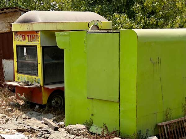 Foodtrailer en losse container