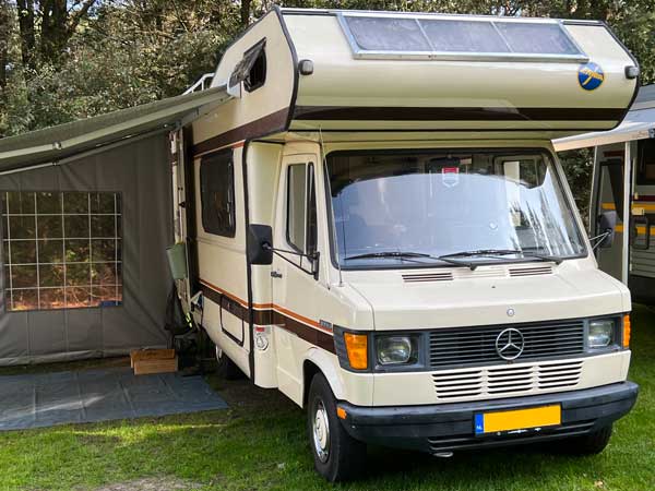 Mercedes Tn/T1 met camperopbouw