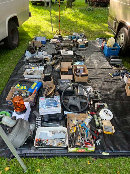 Verkoop spullen van camper eigenaar, Dubbelluchtweekend