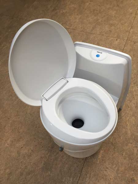 Cassette wc met draaibare pot