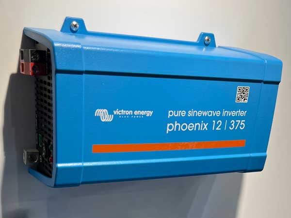 Omvormer Victron phoenix zuivere sinus 12V 375VA