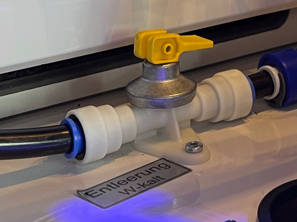 CAMPER mercedes 406 modder weiland Aftapkraan