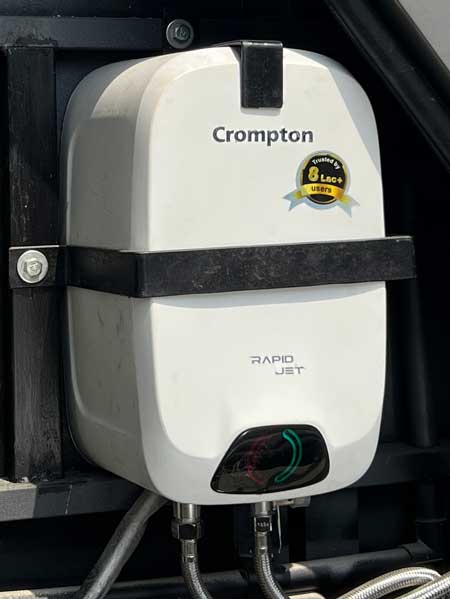 CAMPER mercedes 406 modder weiland Crompton Rapid Jet 3000w directe elektrische waterverwarmer, in camper in India