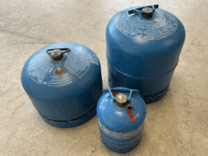 Blauwe gasflessen