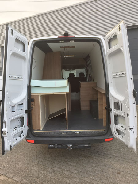 Bouw kampeerauto