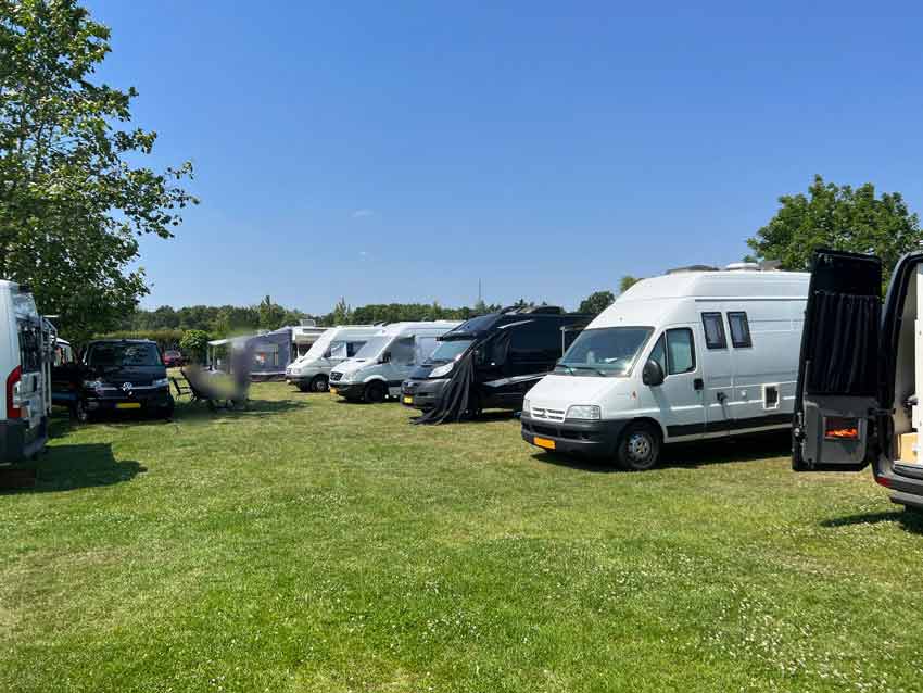 De zelfbouwcampers
