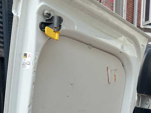 binnenzijde deur draaiknopvergrendeling